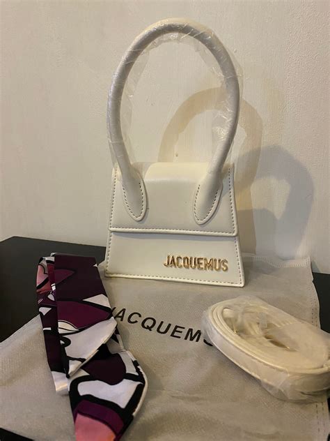 bolsas de jacquemus.